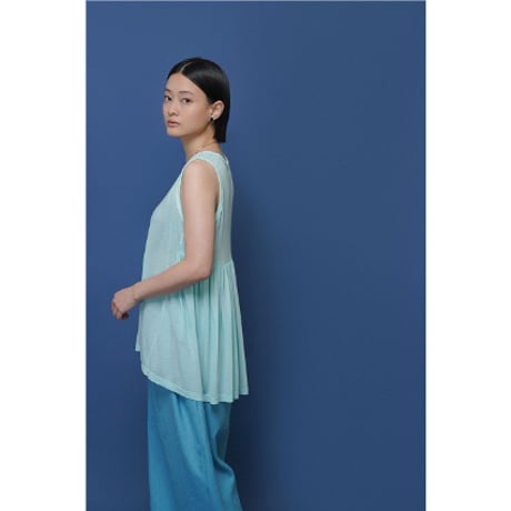 【CYAN tokyo】シアー天竺バックギャザータンク