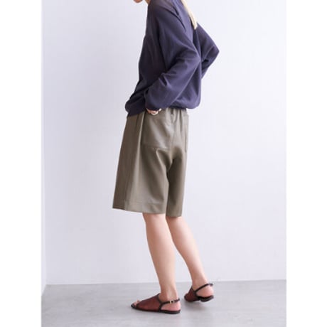 【YENN】FAUX LEATHER HALF PT