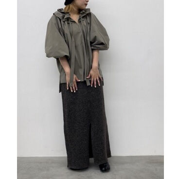 【CLOCHE 】ギャザーネックデザインブラウス　カーキ fit=scale-down,w=1200