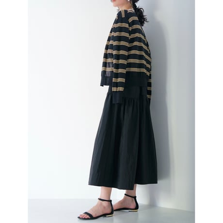【CHIGNON】ﾊﾞｯｸｸﾛｽﾃｨｱｰﾄﾞOP