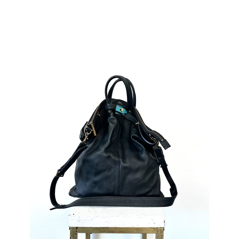 M.U.L.】ヘルメットバッグL ブラック 洗い加工 マットゴールド金具  