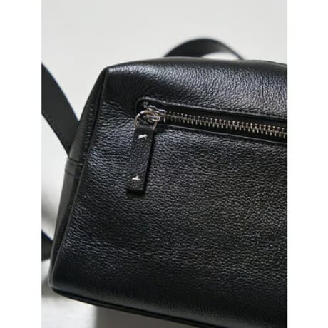 【YENN】CROSSBODY BAG※納期9/上〜9/中