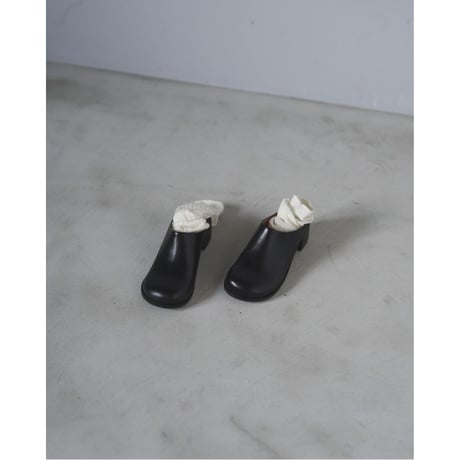 【anuke】Ecoleather Heel Slip-ons 納期：8/上〜9/上