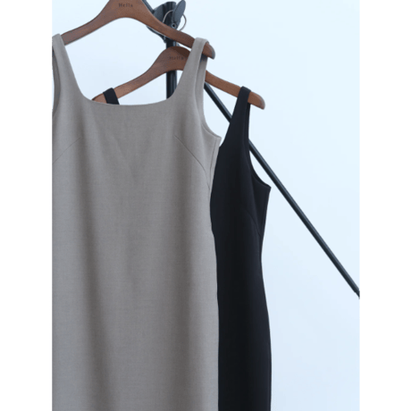 【Hella】back tie cocoon dress　※納期6月中旬〜7月中旬