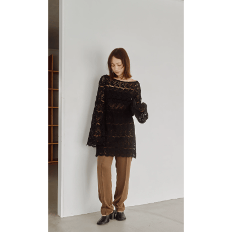 【Hella】Scalloped Lace Top　※納期9月上旬～10月上旬