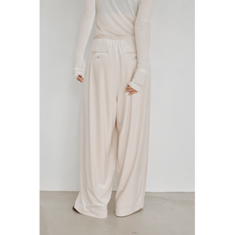 【Hella】Velour Cocoon Pants　※納期10月中旬～11月中旬