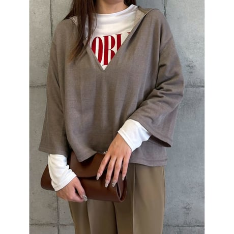 【ROSIEE】限定カラー✨深VフードTOPS