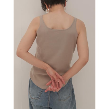 【YENN】SQUARE NECK TANKTOP