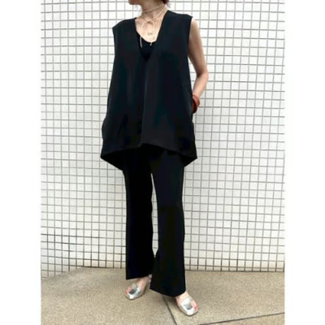 【CHIGNON】肩ﾀｯｸﾍﾞｽﾄPO