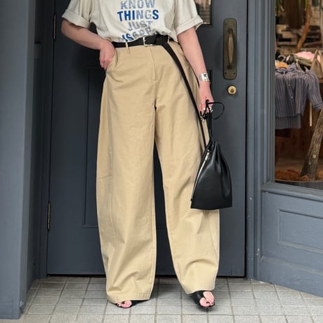 【L'ours Polaire et Bleu】カーブシルエットチノパンツ