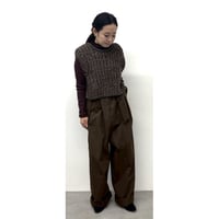 【CLOCHE】ショート丈ニットベスト