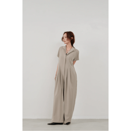 【Hella】wide tuck jumpsuit　※納期5月中旬〜6月中旬