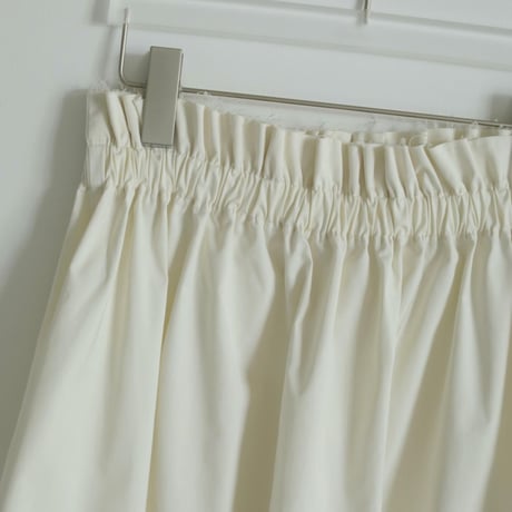 【anuke】Cutoff Bare Tops 　※納期5月上旬〜6月上旬