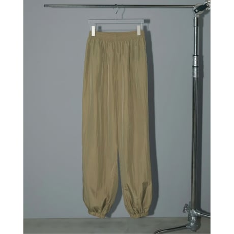 【anuke】Nylon Volume Pants　※納期3月中旬～4月上旬