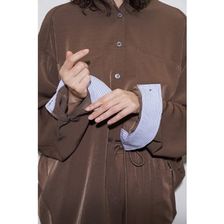 【CYAN TOKYO】アームドレープグロッシーオーバーシャツ