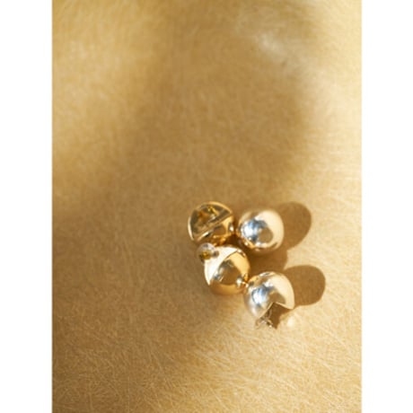 【CHIGNON】ﾎﾞﾘｭｰﾑｻｰｸﾙﾋﾟｱｽ