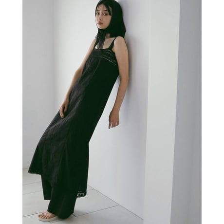 【anuke】Sheer Tuck Pants　※納期5月中旬～6月中旬