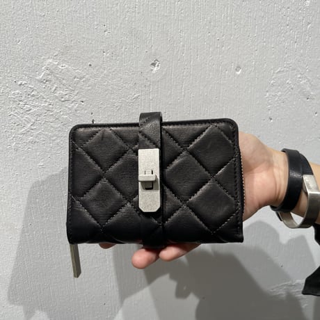 【M.U.L.】studs series ハーフラウンドウォレット