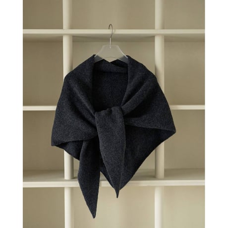 【anuke】Knit Triangle Scarf　※納期9月中旬〜10月中旬