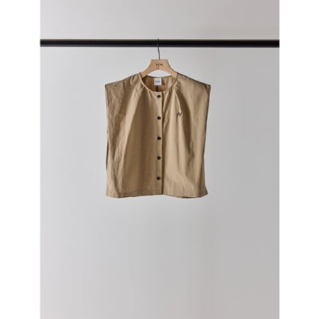 【YENN】SLEEVELESS SHIRT