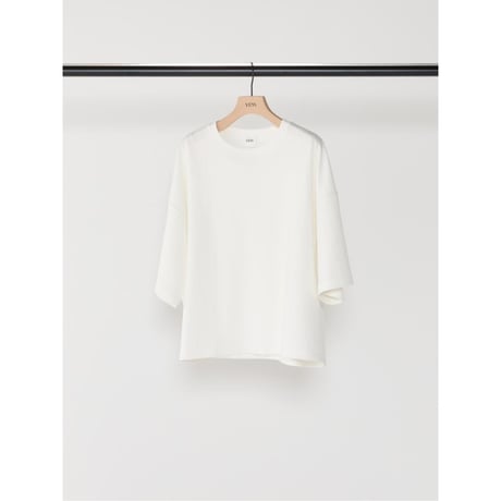 【YENN】HOLE BOXY TEE
