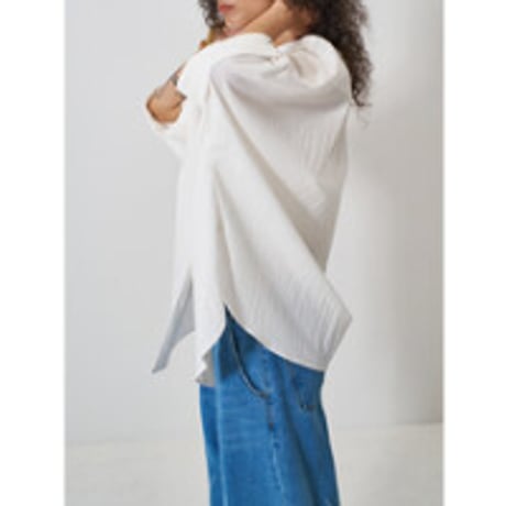 【YENN】 ROUND FORM SHIRT