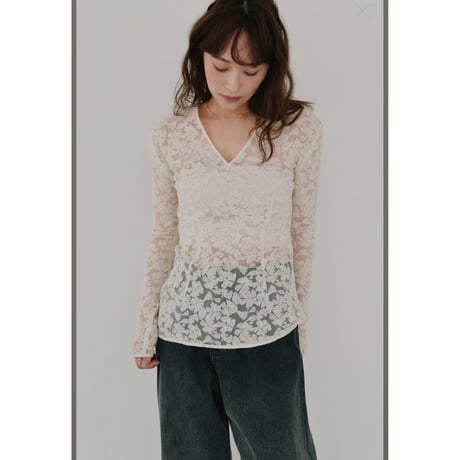 【Halla】tulle embroidery tops※納期9下～10下