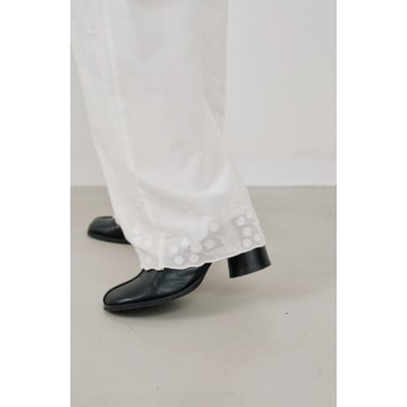 【Hella】embroidery easy pants　※納期5月中旬〜6月中旬