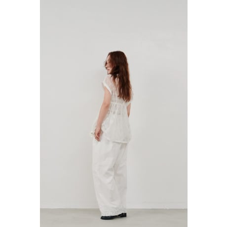 【Hella】embroidery easy pants　※納期5月中旬〜6月中旬