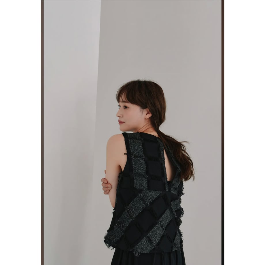 67ce92524dcf6e54cc8fd252