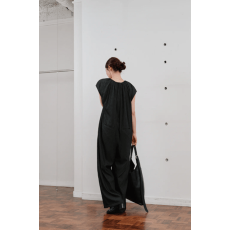 【Hella】gather neck combinaison　※納期5月中旬〜6月中旬