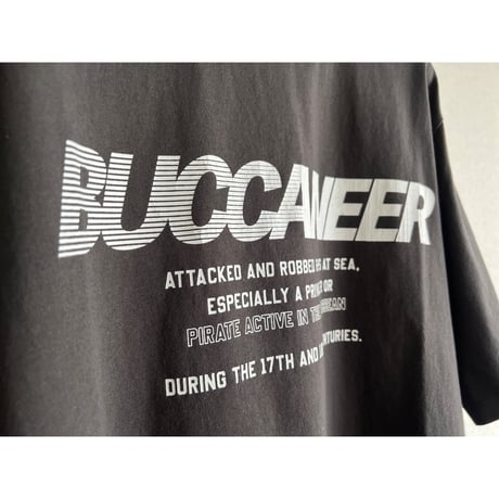 【PRIORITY】クラックロゴTシャツ