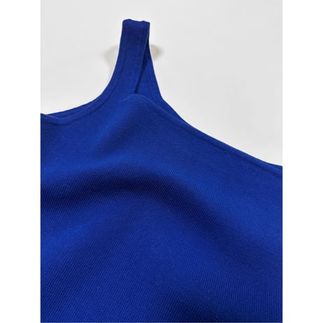 【YENN】SQUARE NECK TANKTOP