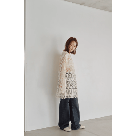 【Hella】Scalloped Lace Top　※納期9月上旬～10月上旬