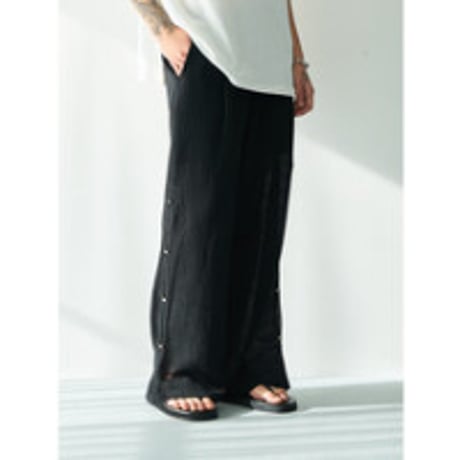 【YENN】SIDE EYELET PANTS
