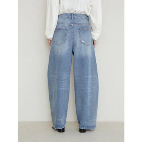 【YENN】 CURVED SEAM DENIM PT