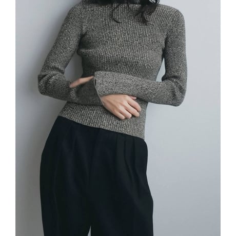 【anuke】Slit Turtle Knit　※納期11月上旬～12月上旬