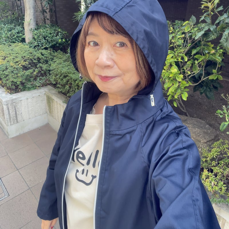 【新品未使用】PICONE Club フード付きジャケット ネイビー 新品未使用】PICONE Club フード付きジャケット ネイビー