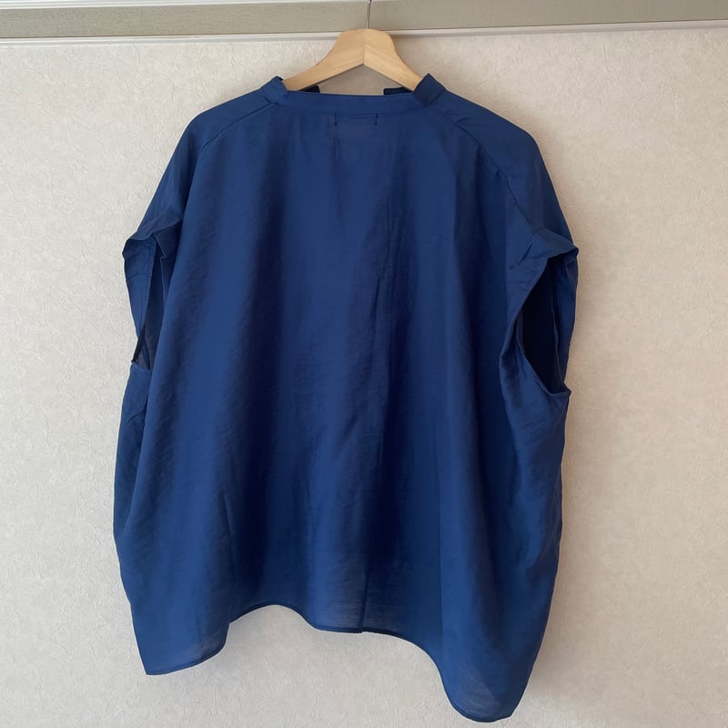 【260】新品　アナイ　シャイニースムーススキッパープルオーバー　濃紺　38 スキッパーAライントップス（ブルー） | Midum ミドゥム