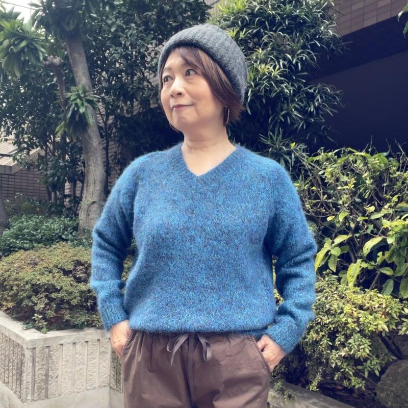 Drumohr ドルモア Vネックセーター ニット ウール ブルー 青 未使用 Vネックセーター（ブルー） | Midum ミドゥム