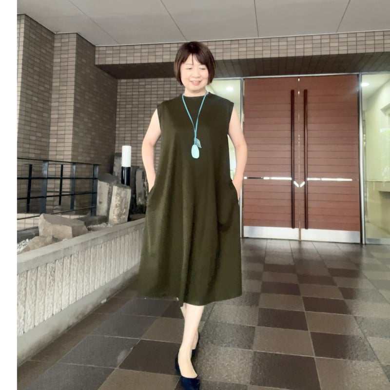 Love and Cherish youプリーツワンピース カーキグリーン Love and Cherish youプリーツワンピース カーキグリーン