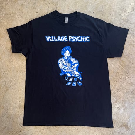 VillagePsychic　"Card Player" by Mike Gigloitti