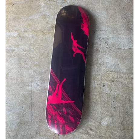 TENANT "Elliot Deck"