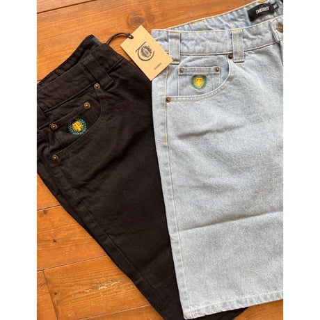 THEORIES  "Plaza Jeans Shorts"  Washed Blue / Black