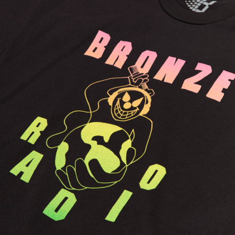 BRONZE 56K RADIO TEE BLACK