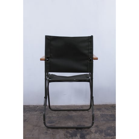 Army chair 01