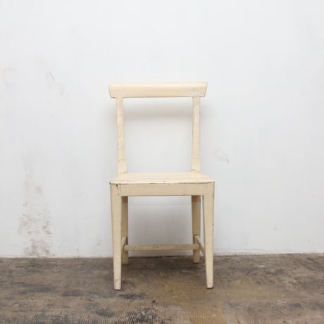 80's UK White chair