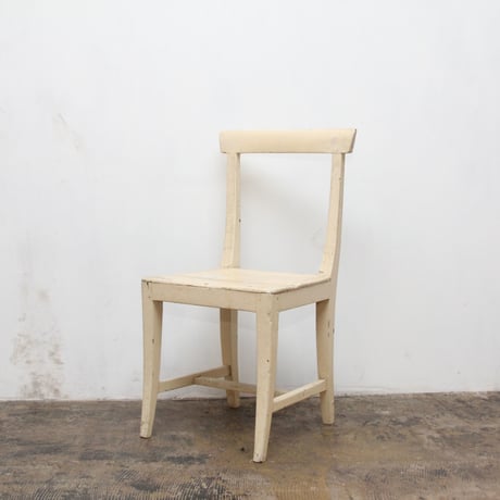 80's UK White chair