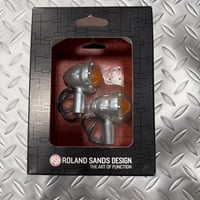 RSD-0207-2018-CH　ローランドサンズ・デザイン　ターンシグナル フロントマウント　クローム