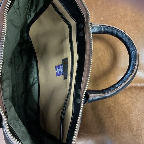 トイズマッコイ　LEATHER HELMET BAG　TMA1903